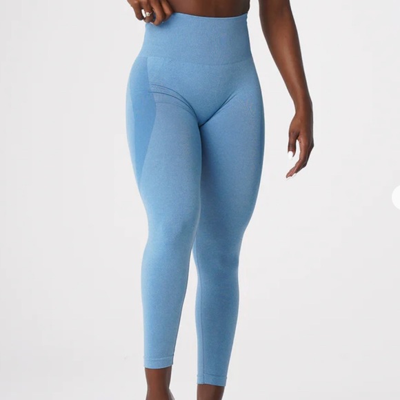 NVGTN Sky Blue Contour Seamless Leggings - Picture 3 of 4